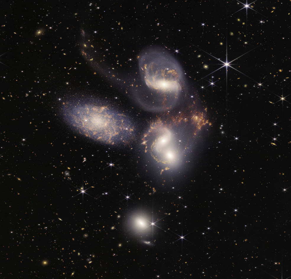 galaxies 
						stephans quintet sq nircam miri final-1280